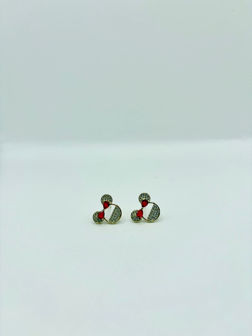 Pendiente minnie mouse